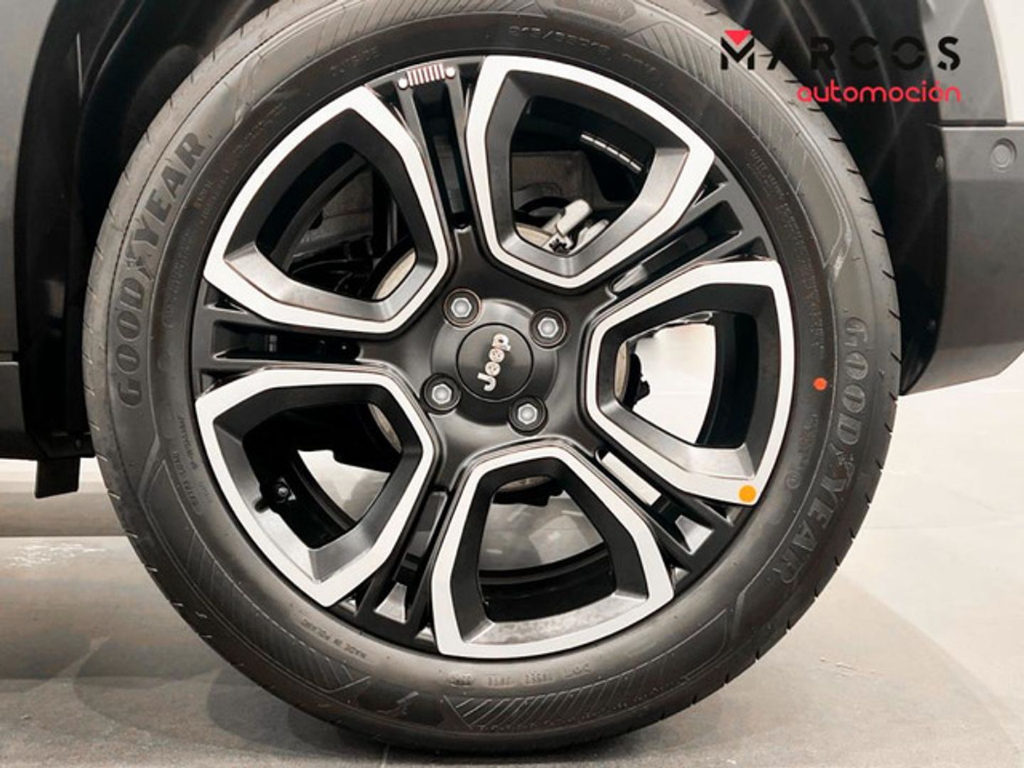 Jeep Avenger 1.2 eHybrid Summit
