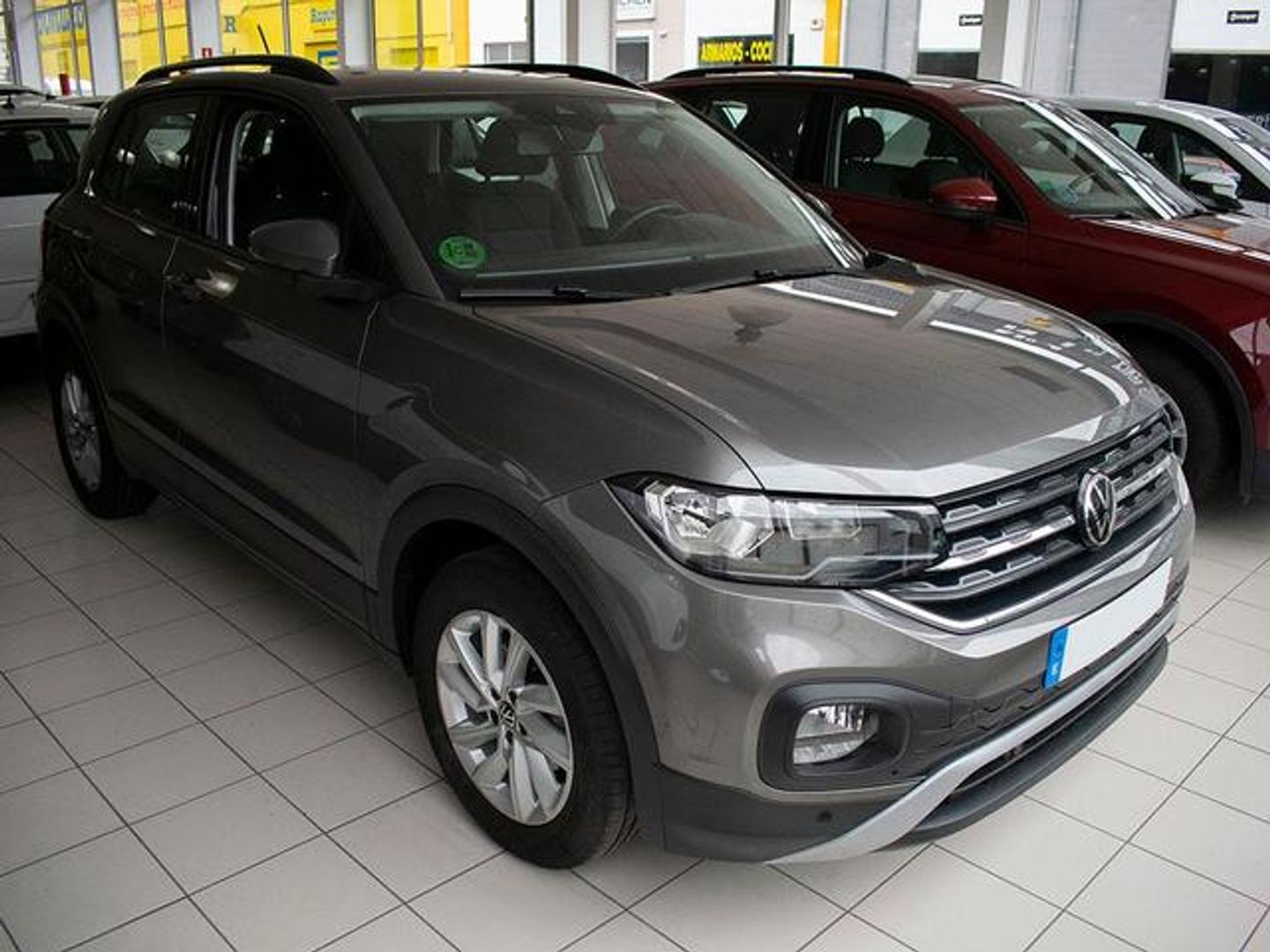 Volkswagen T-Cross 1.0 TSI Advance Gris SUV