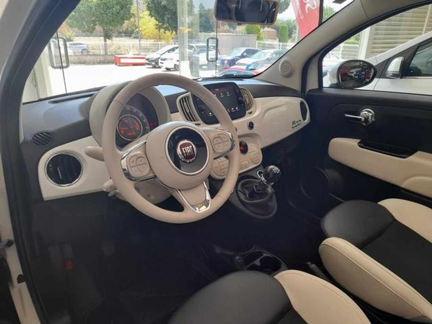 Fiat 500 1.0 Hybrid Dolcevita