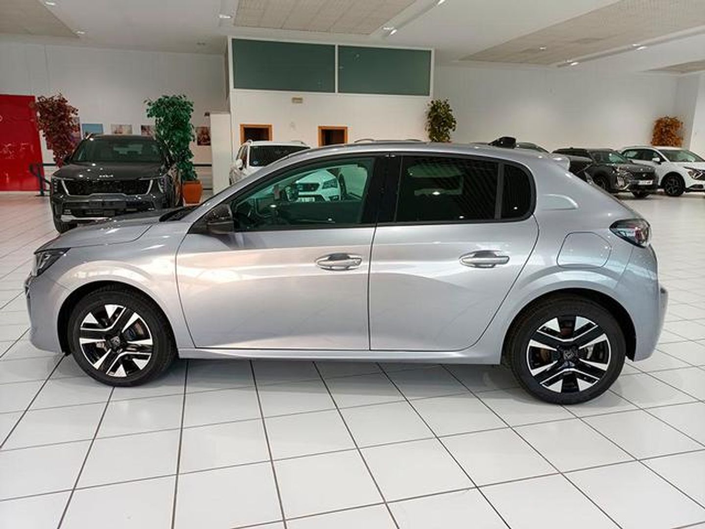 Peugeot 208 PureTech 100 Allure