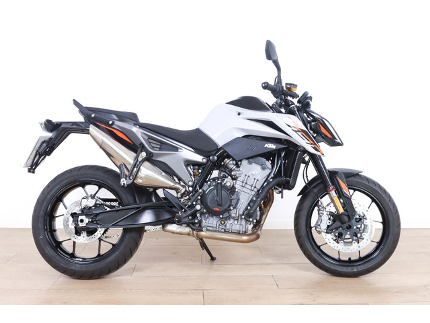 Ktm 790 Duke L Gris Motorcycle