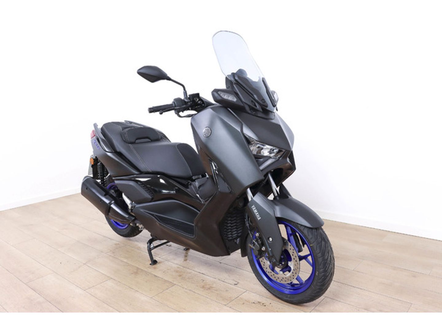 Yamaha X-Max 300