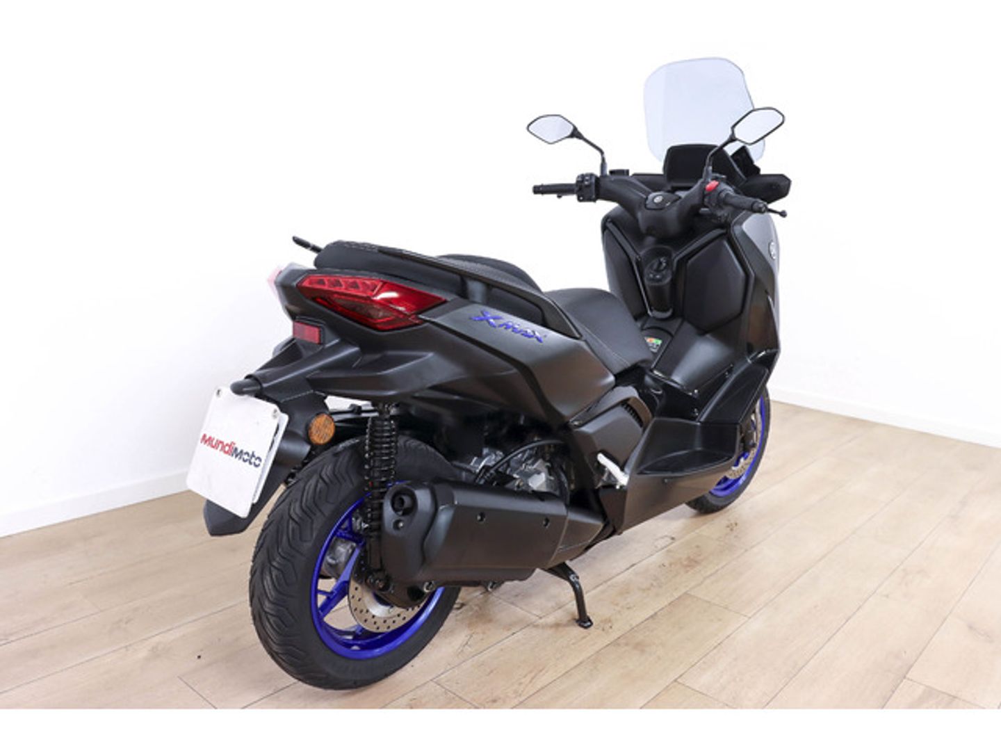 Yamaha X-Max 300