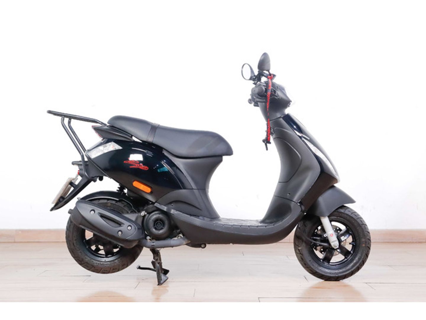 Piaggio Zip 50 4T Negro Motorcycle