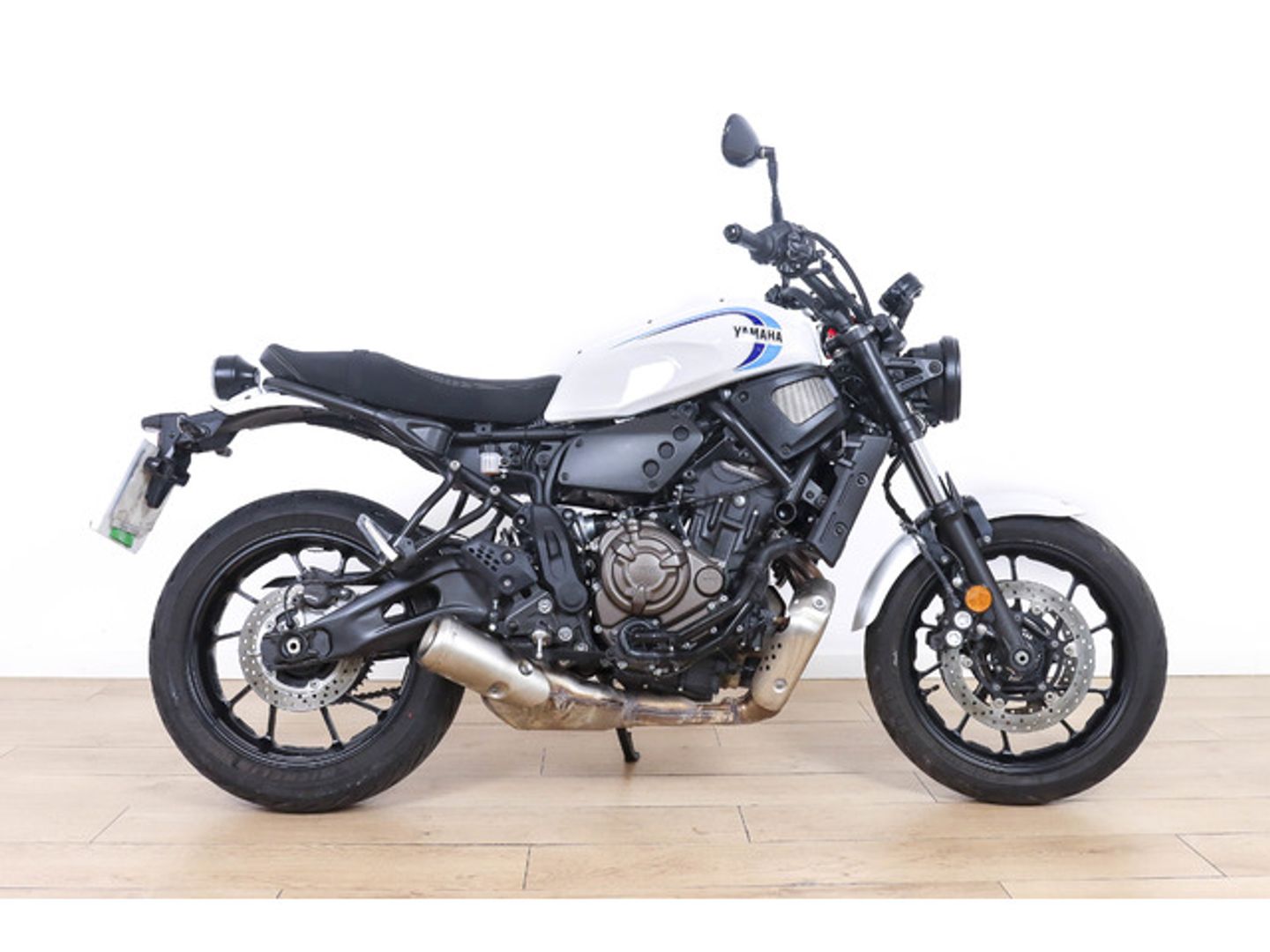 Yamaha XSR 700 Blanco Motorcycle