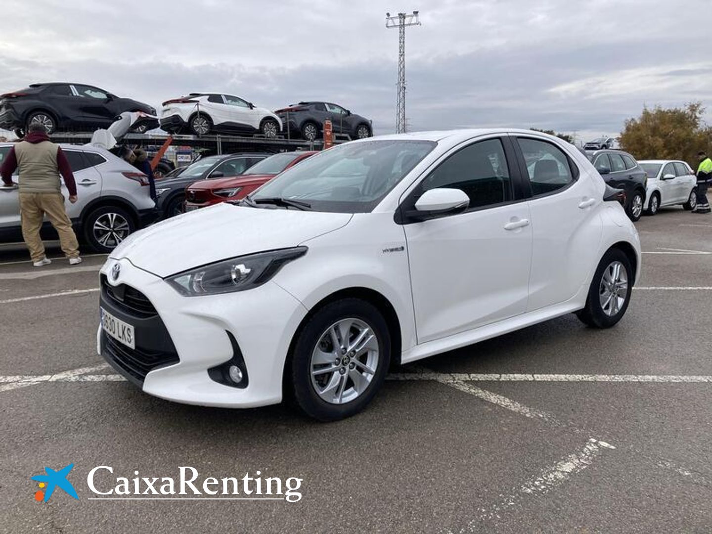 Toyota Yaris 1.5 120H Blanco Compact