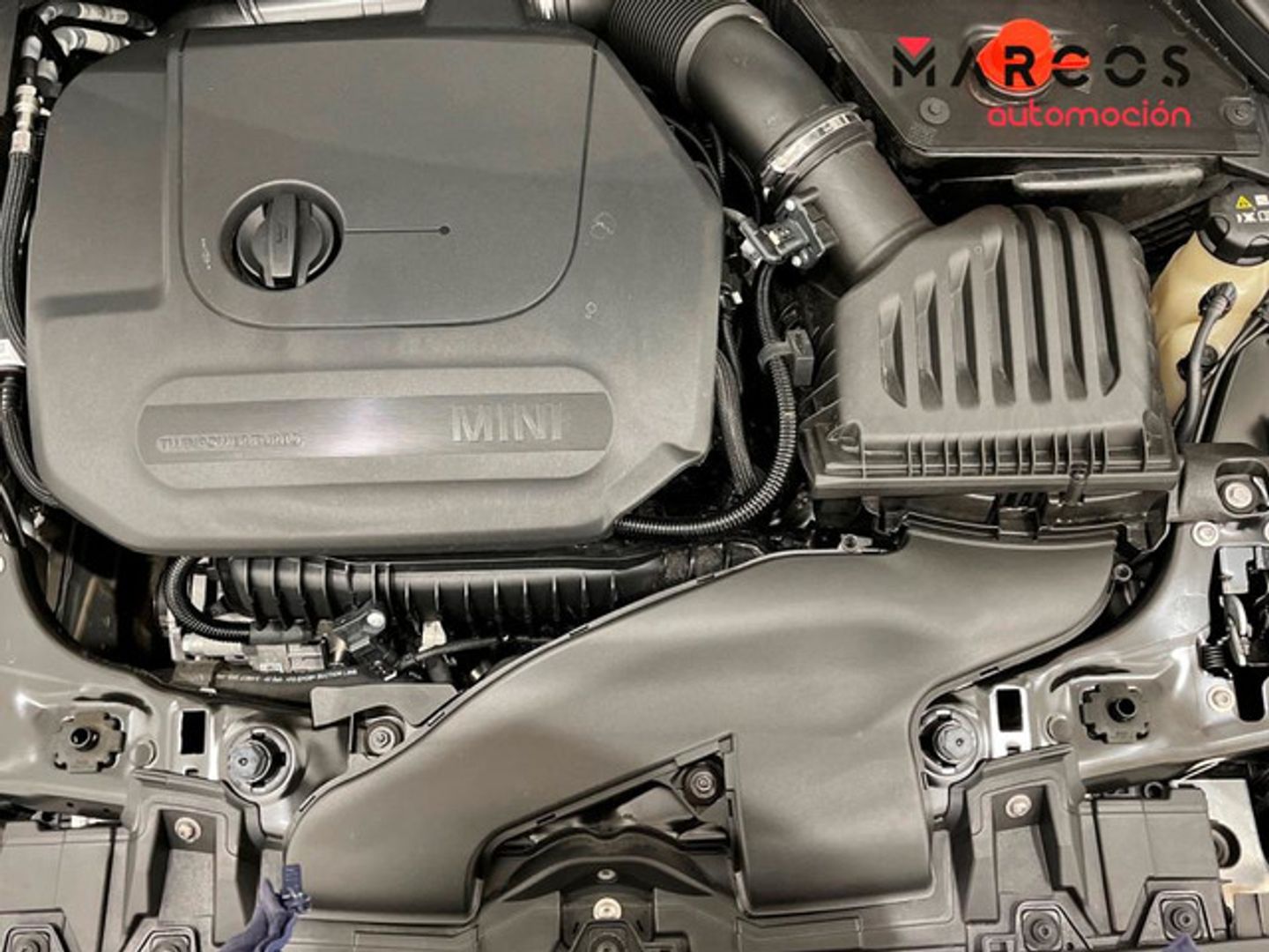 MINI MINI 5 Puertas Cooper 100 kW (136 CV)