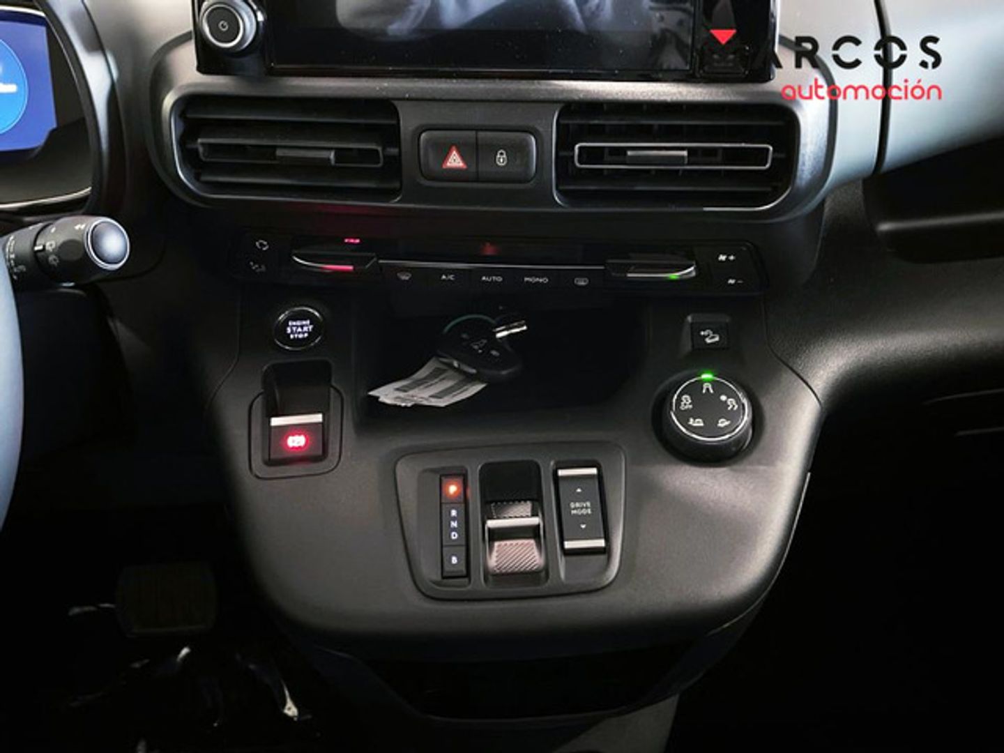 Citroen ë-Berlingo Shine Talla M 50kWh 100 kW (136 CV)