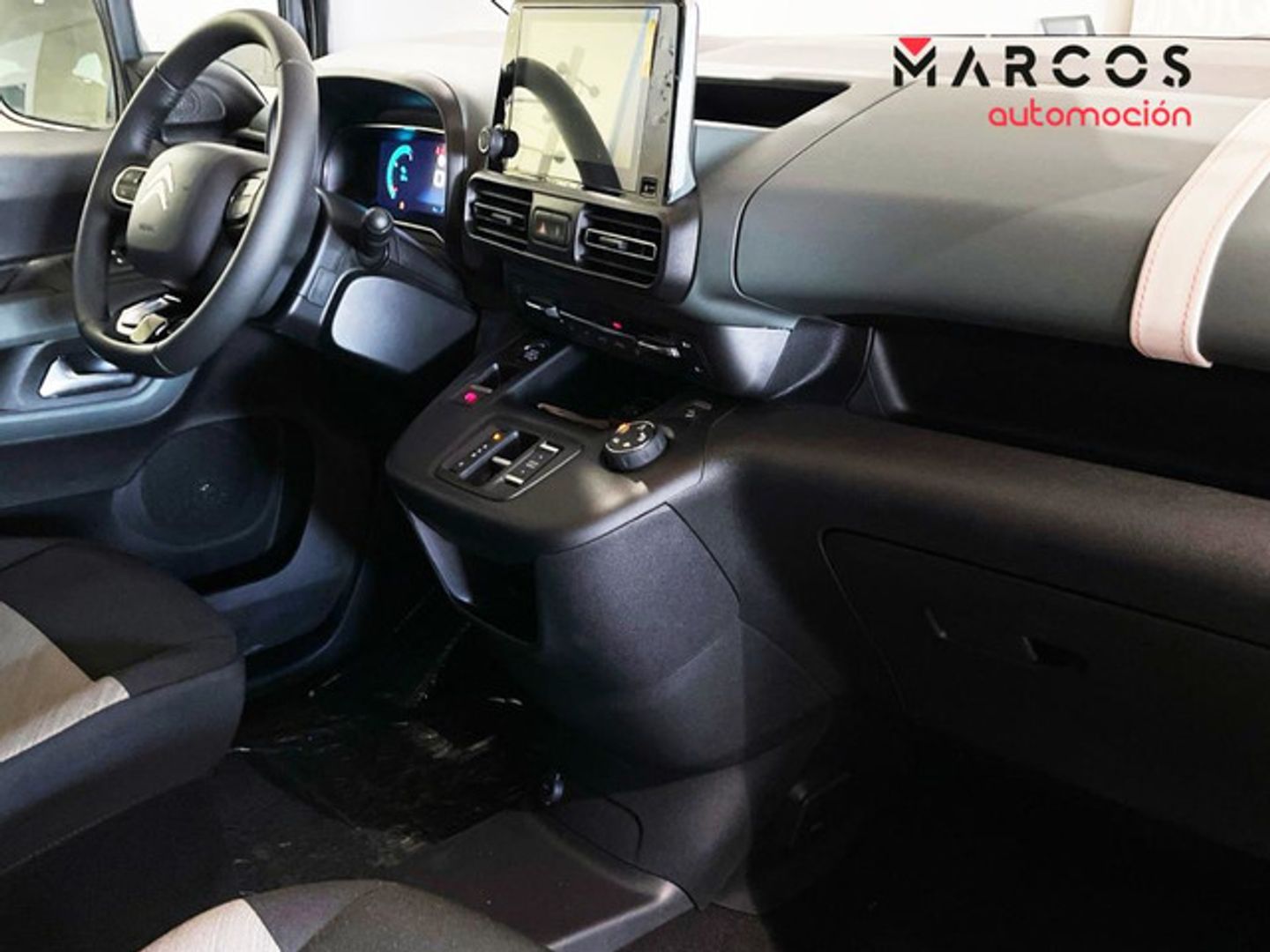 Citroen ë-Berlingo Shine Talla M 50kWh 100 kW (136 CV)