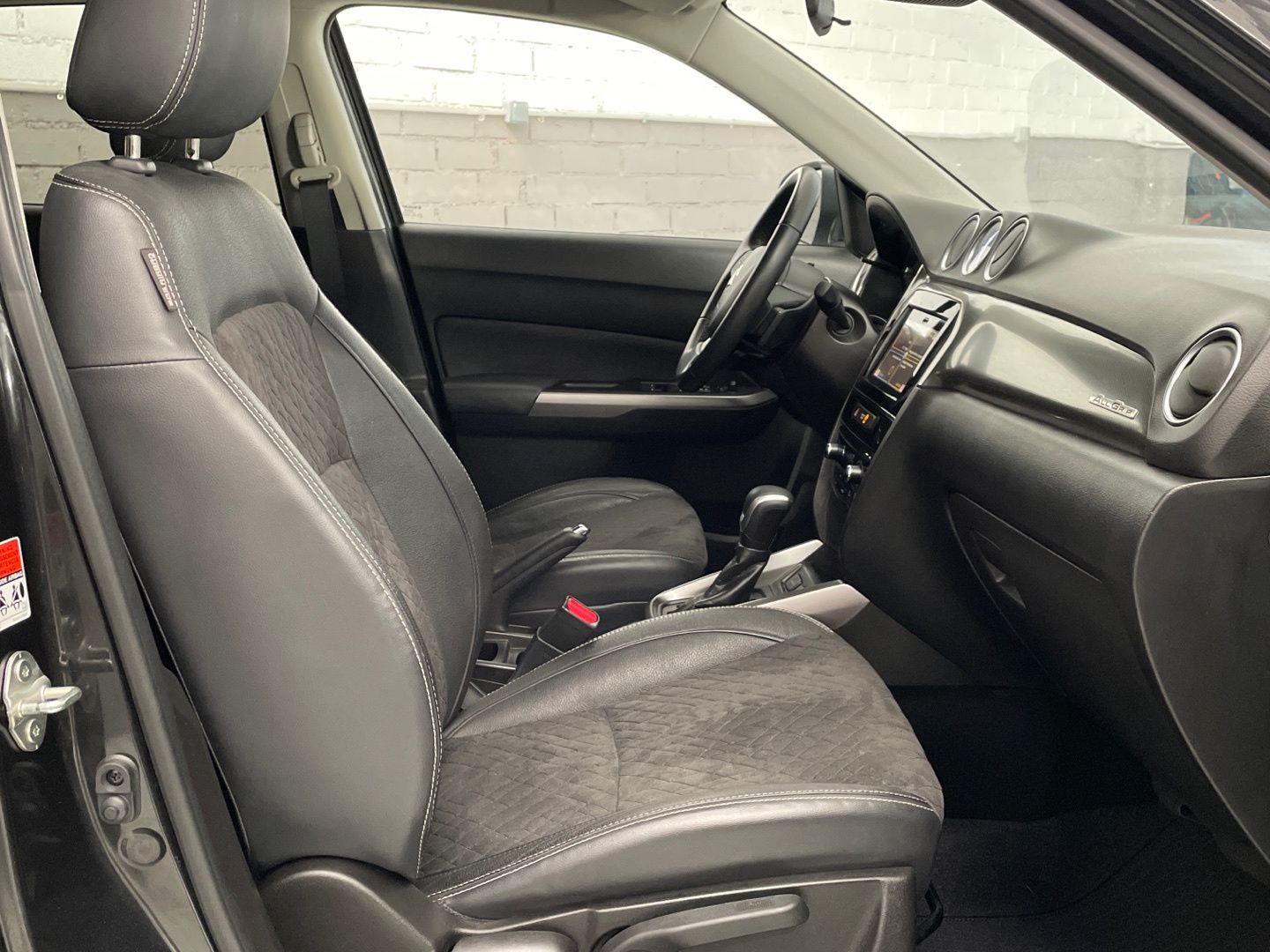 Suzuki Vitara 1.5 Hybrid GLX