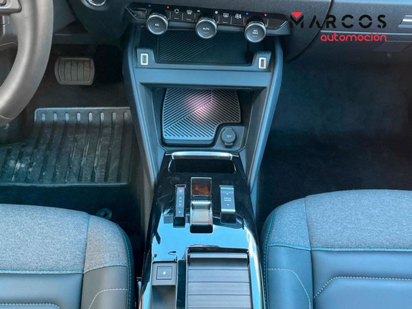 Citroen ë-C4 eléctrico Shine 100 kW (136 CV)