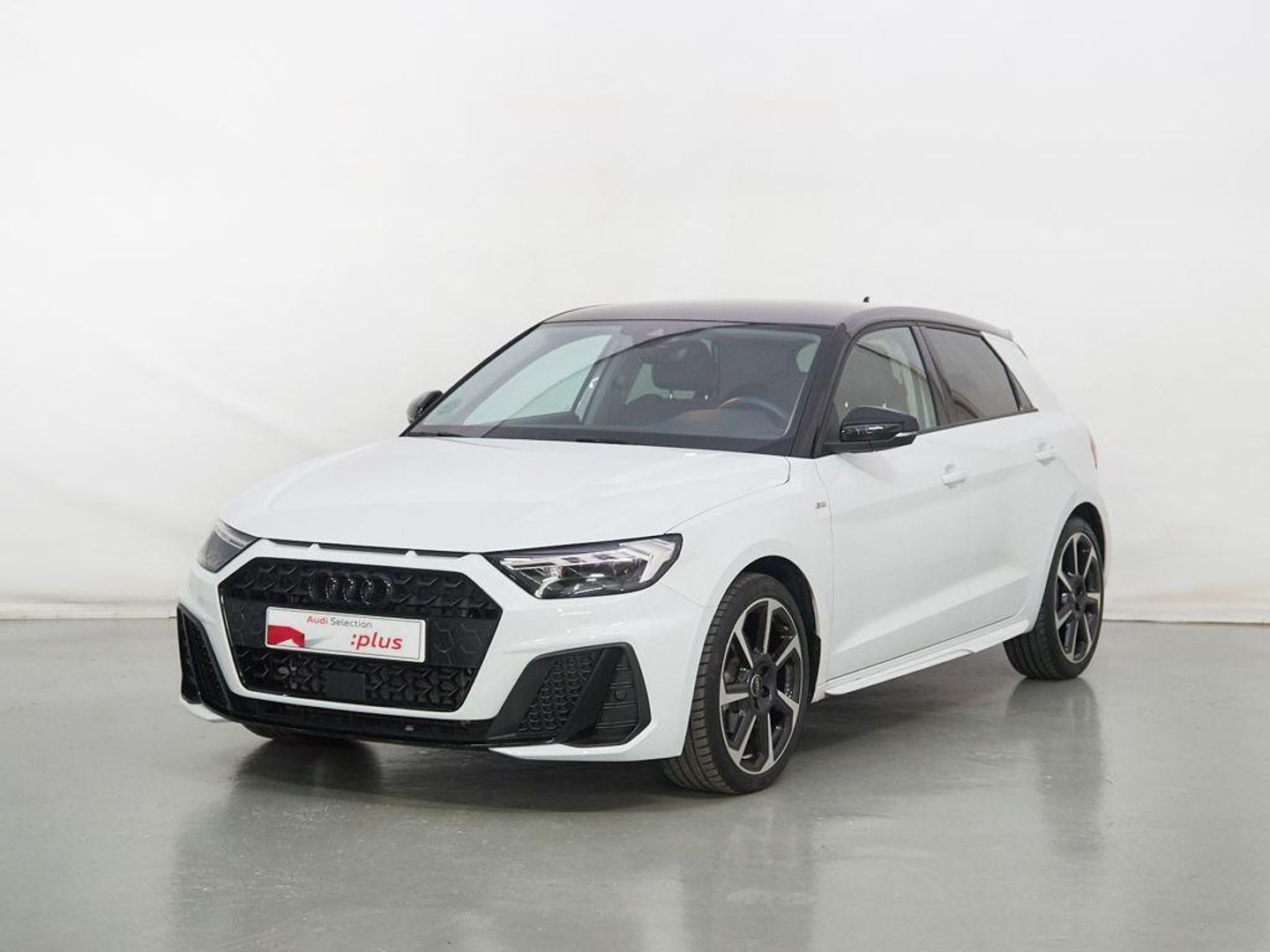 Audi A1 Sportback 30 TFSI Adrenalin Black edition Blanco Sedan