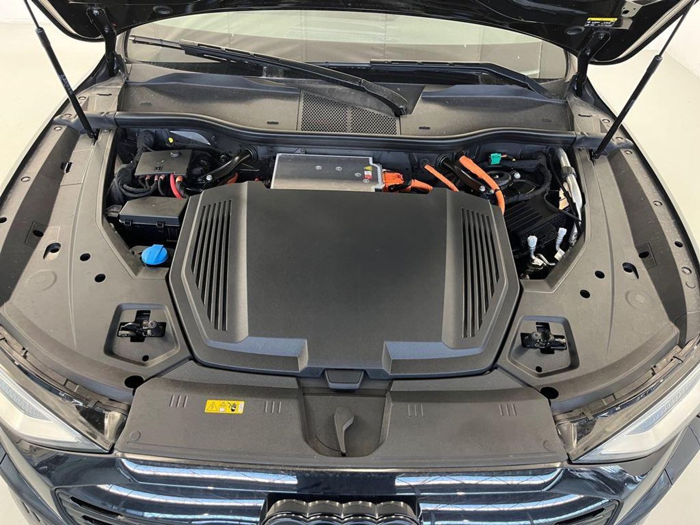 Audi Q8 e-tron S line 50 quattro 250 kW (340 CV)