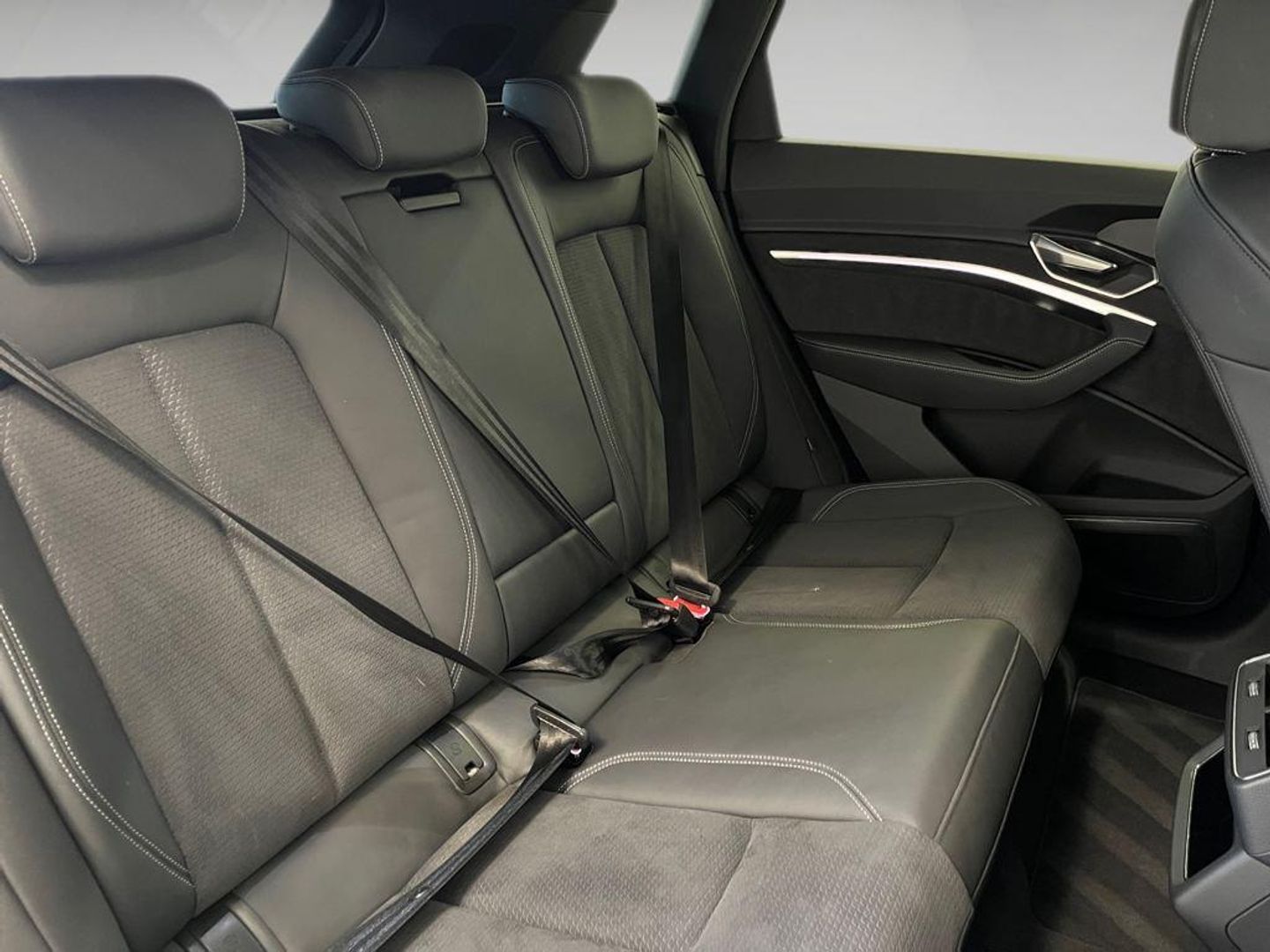 Audi Q8 e-tron S line 50 quattro 250 kW (340 CV)
