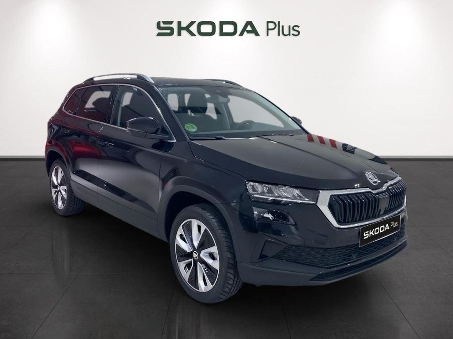 Skoda Karoq 1.5 TSI Design Negro SUV