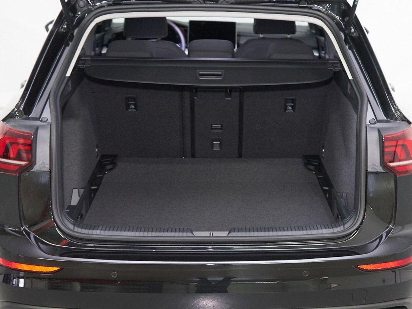Volkswagen Golf Variant 1.5 eTSI Life