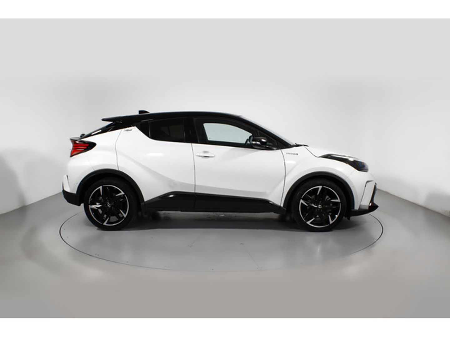 Toyota C-HR 180H