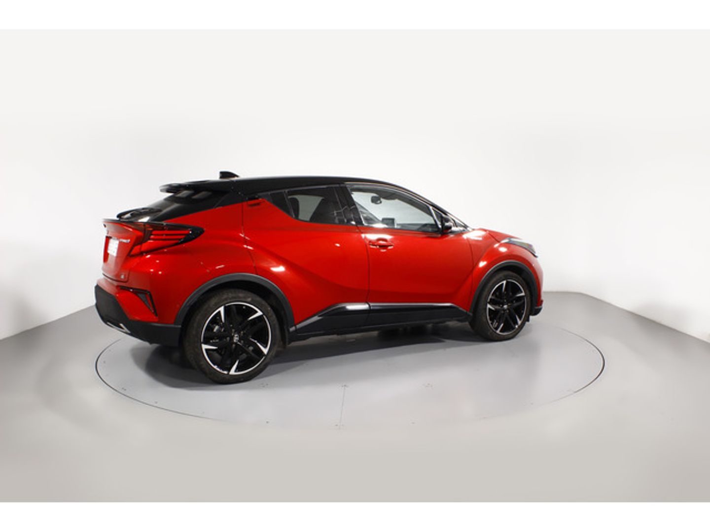 Toyota C-HR 180H