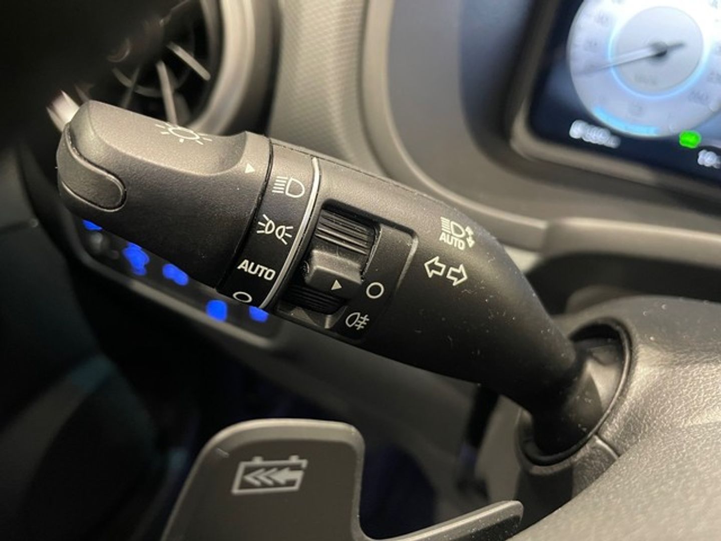 Hyundai Kona EV Style Sky