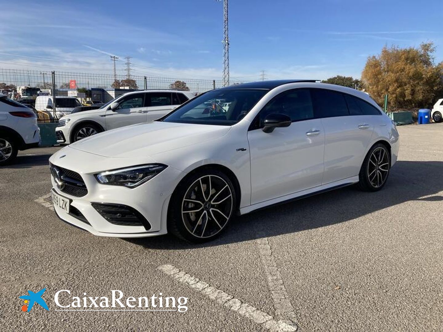 Mercedes-benz CLA CLA 35 AMG Shooting Brake AMG Blanco Familiar