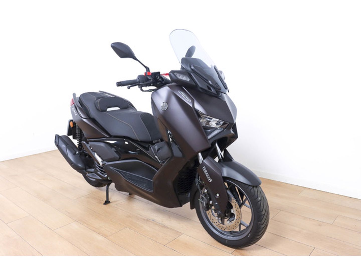 Yamaha X-Max 125