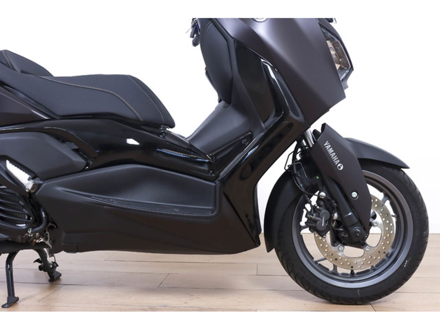 Yamaha X-Max 125