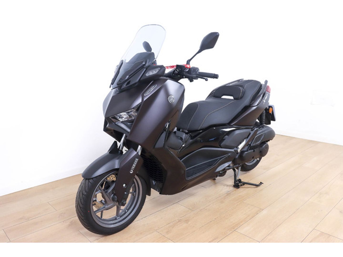 Yamaha X-Max 125