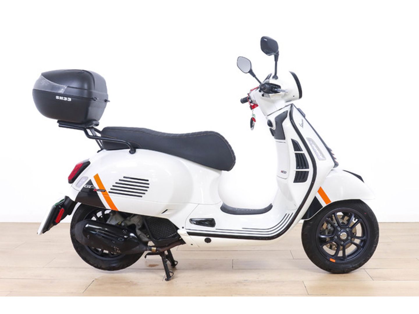 Vespa GTS 125 Blanco 