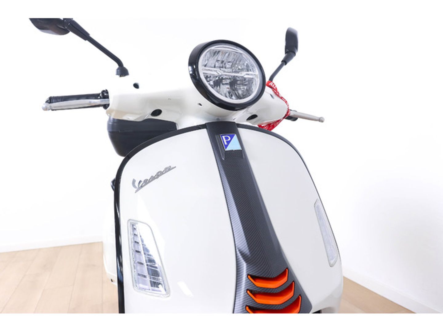 Vespa GTS 125