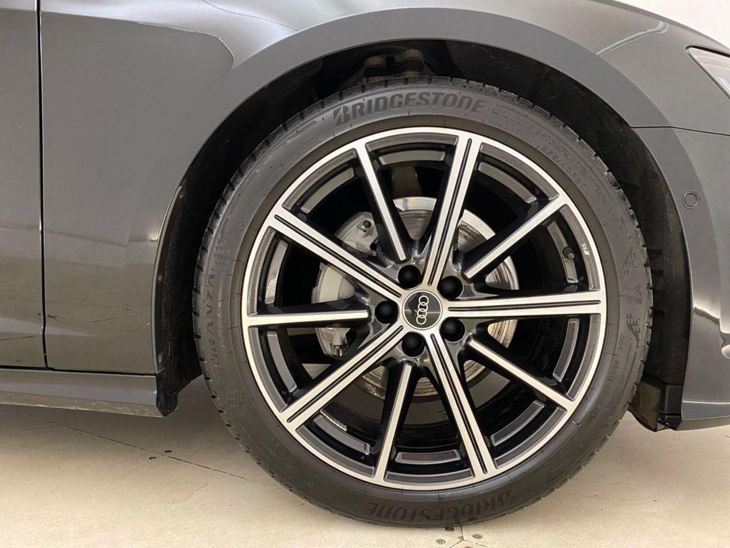 Audi A6 Avant 40 TDI Black line
