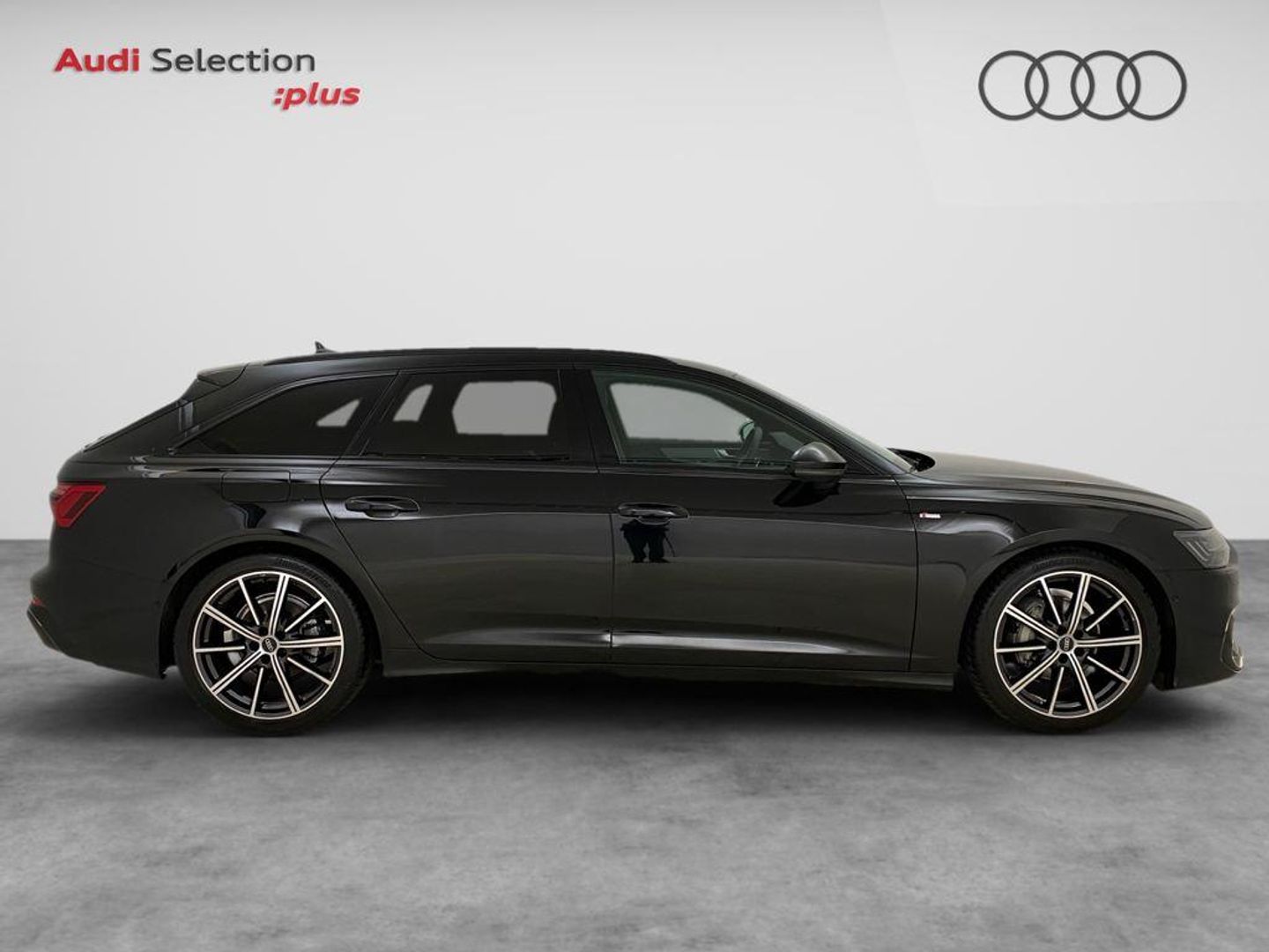 Audi A6 Avant 40 TDI Black line
