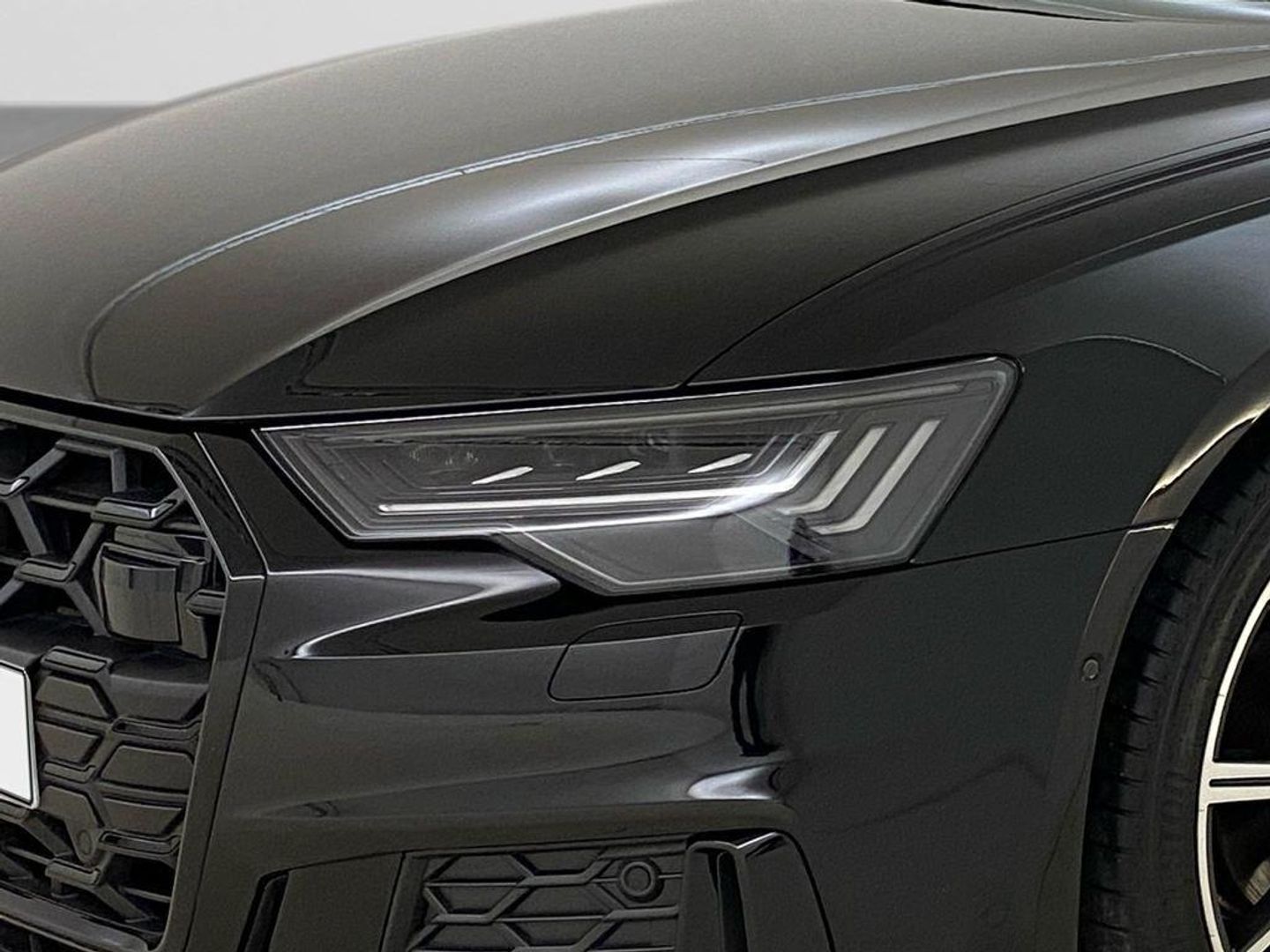 Audi A6 Avant 40 TDI Black line