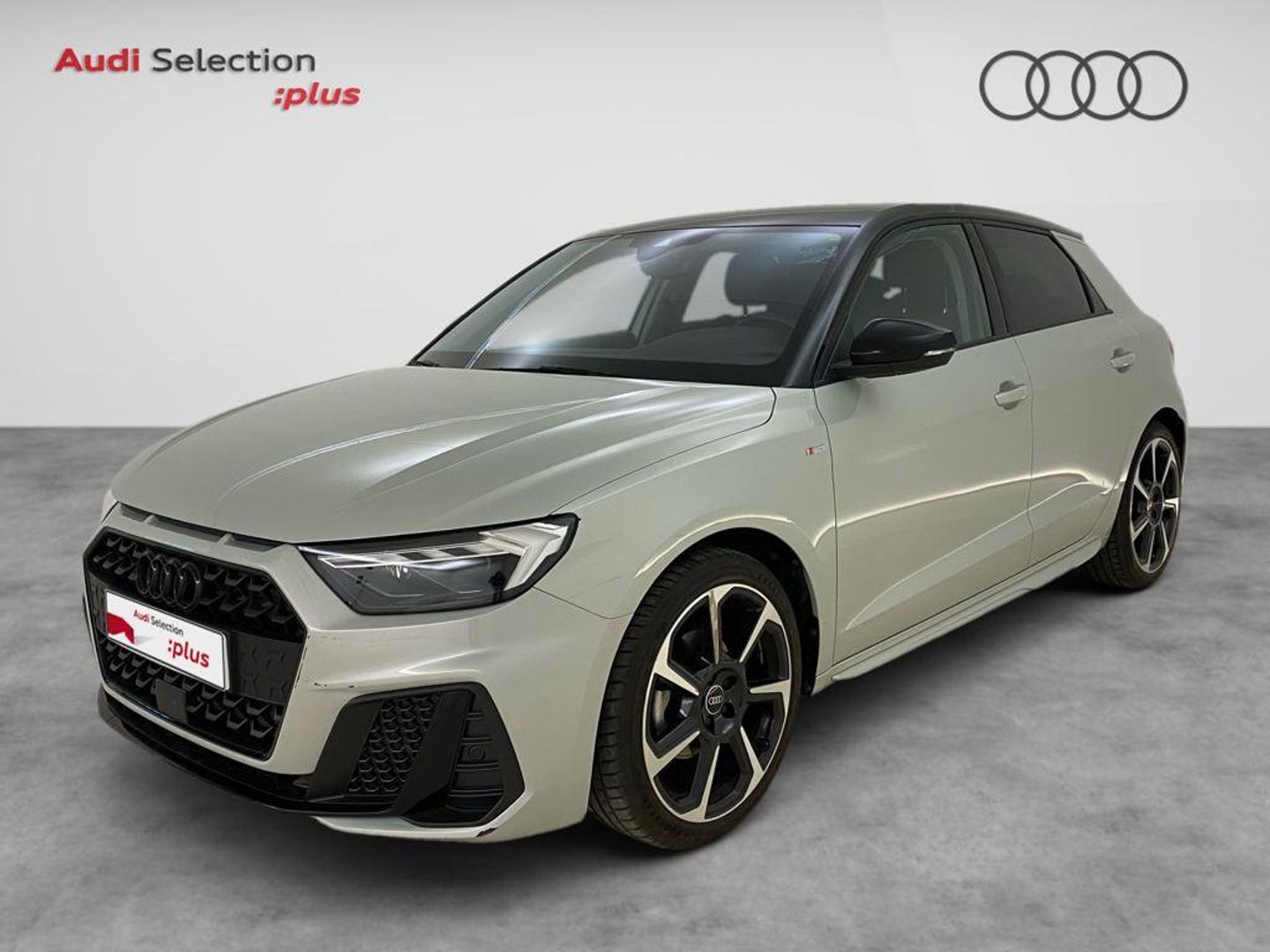 Audi A1 Sportback 30 TFSI Adrenalin Black edition Gris Plata Sedan