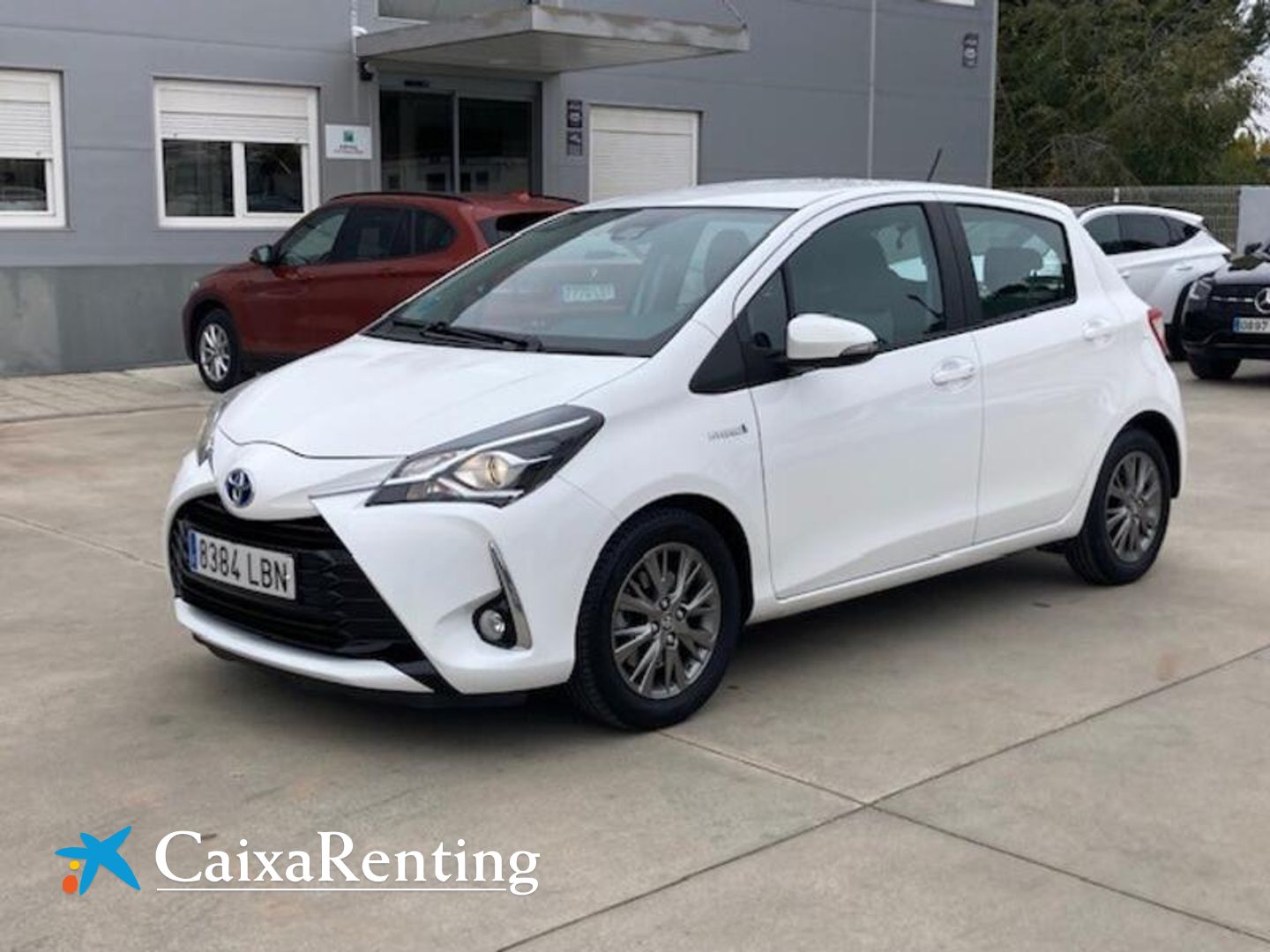 Toyota Yaris 1.5 100H Active Blanco Sedan