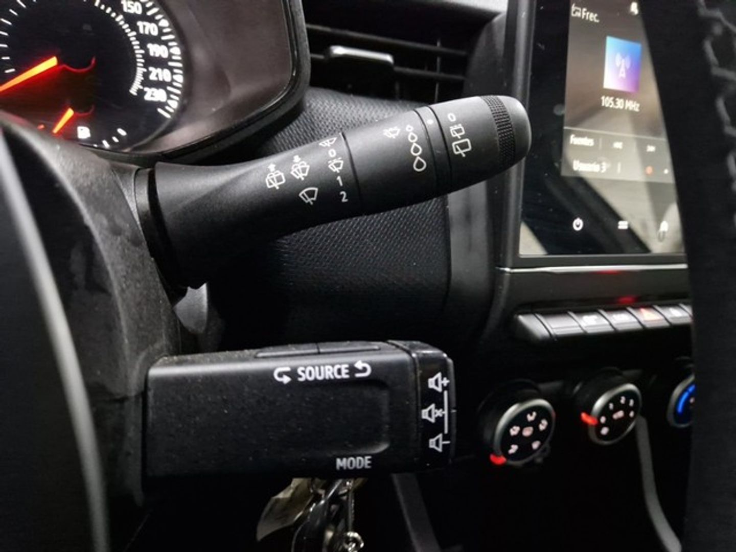 Renault Clio TCe 90 Evolution