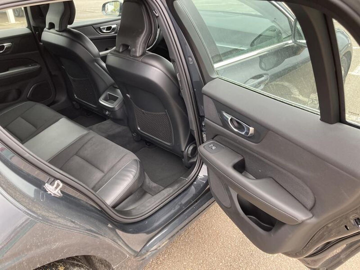 Volvo V60 D3 Business Plus Auto 110 kW (150 CV)