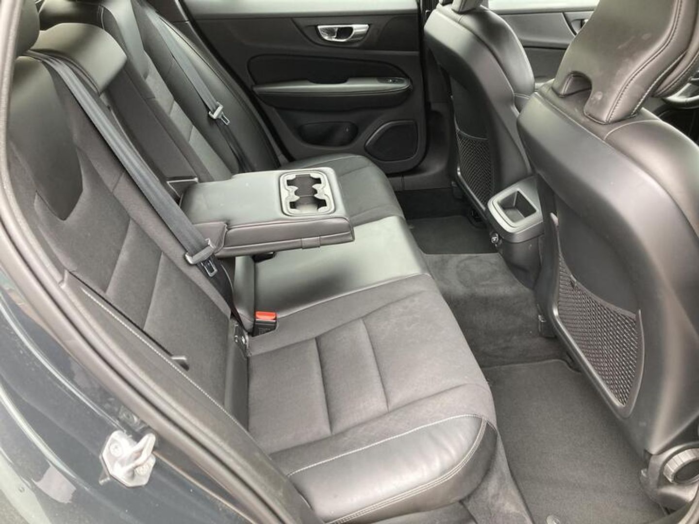Volvo V60 D3 Business Plus Auto 110 kW (150 CV)