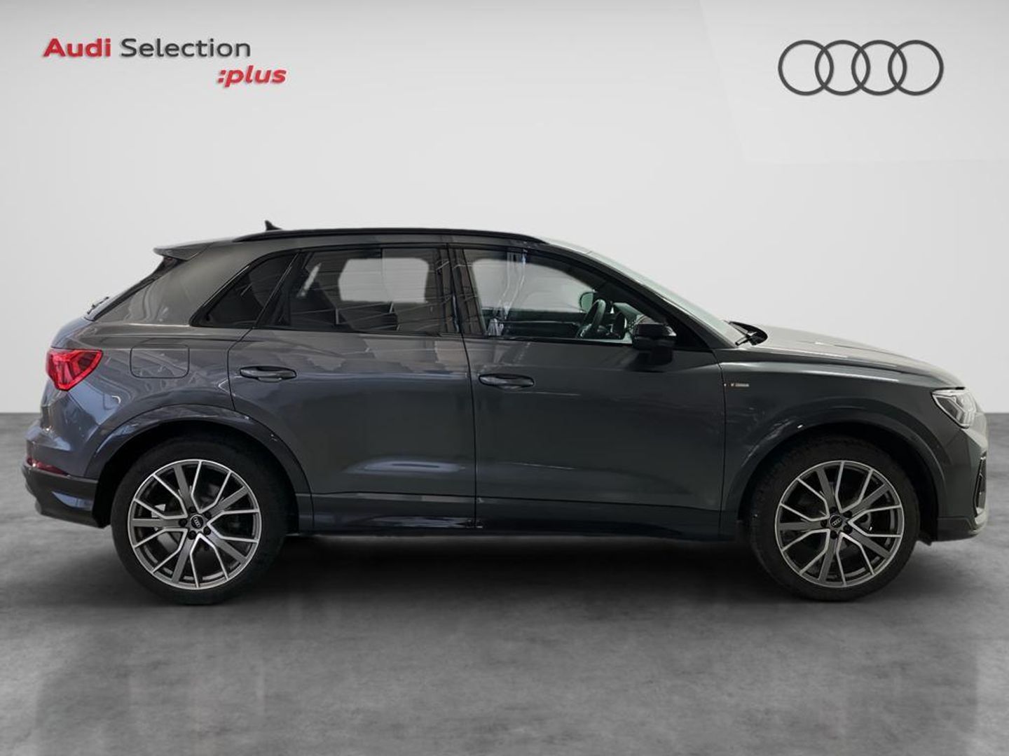 Audi Q3 35 TDI Black line