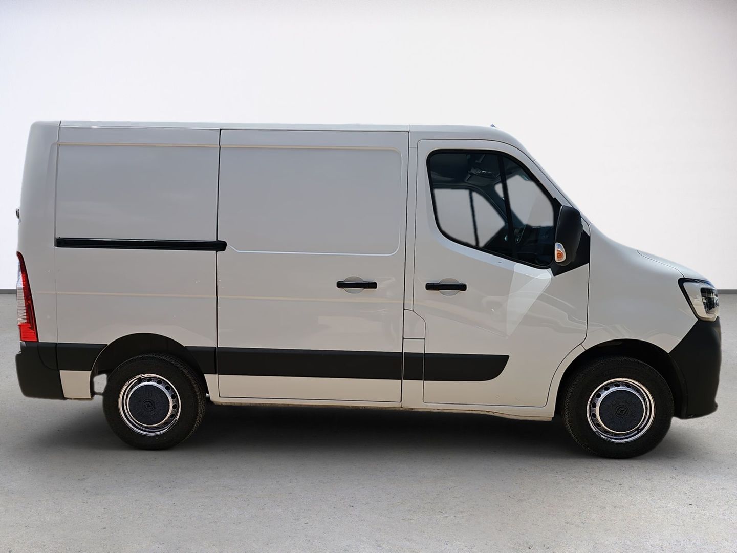 Renault Master Furgon T L1H1 3500 dCi 110 kW (150 CV)