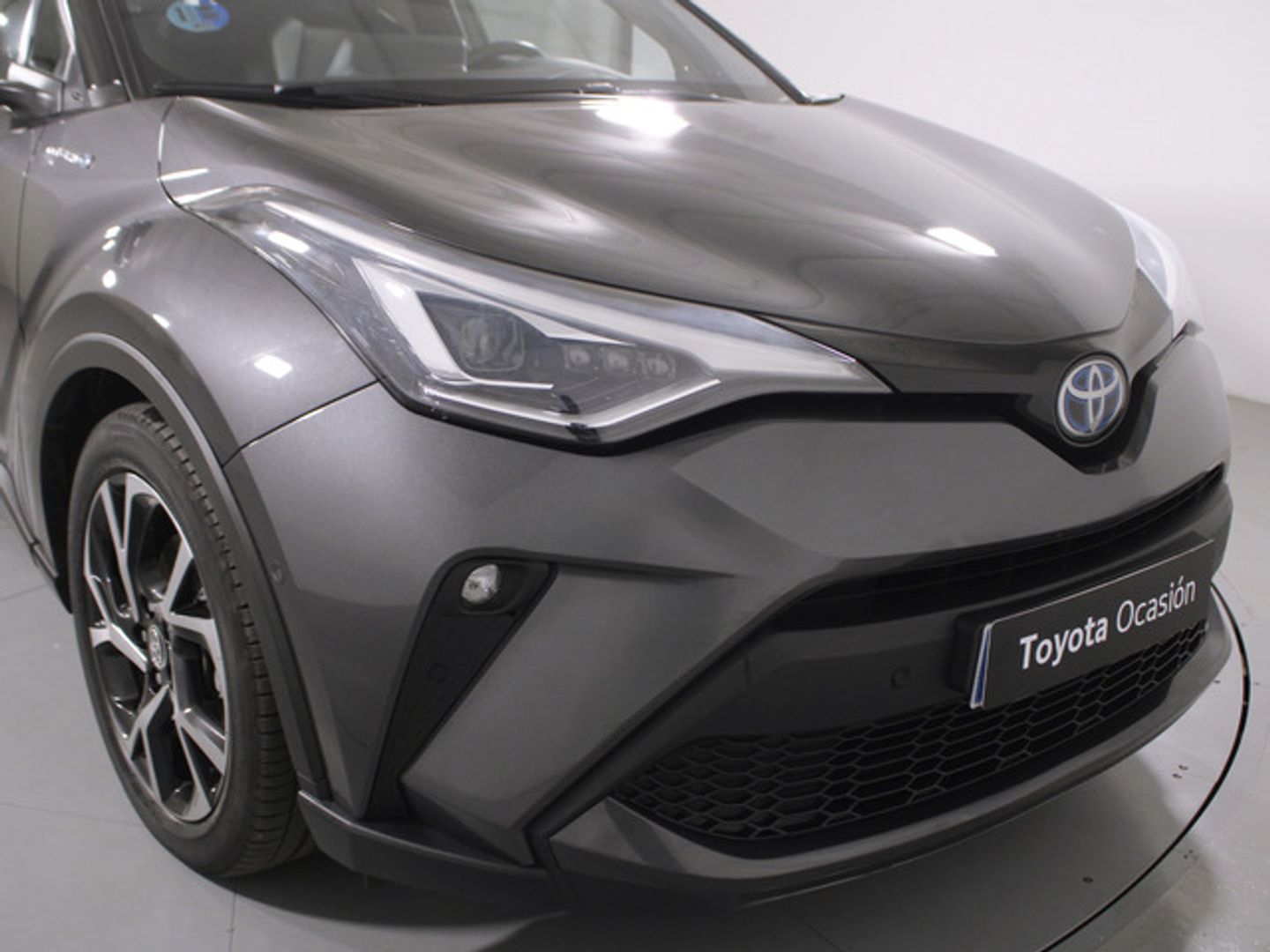 Toyota C-HR 180H