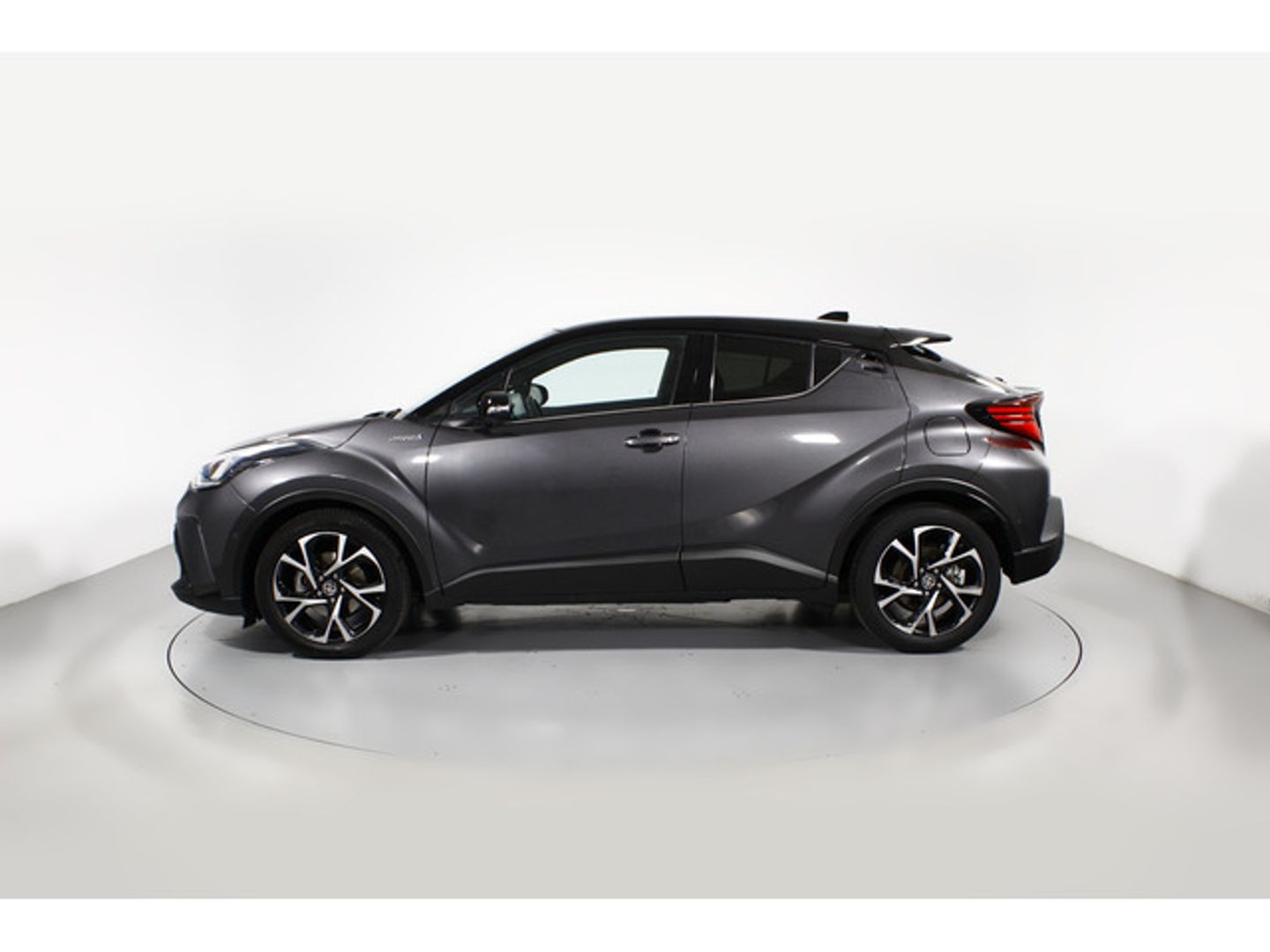 Toyota C-HR 180H