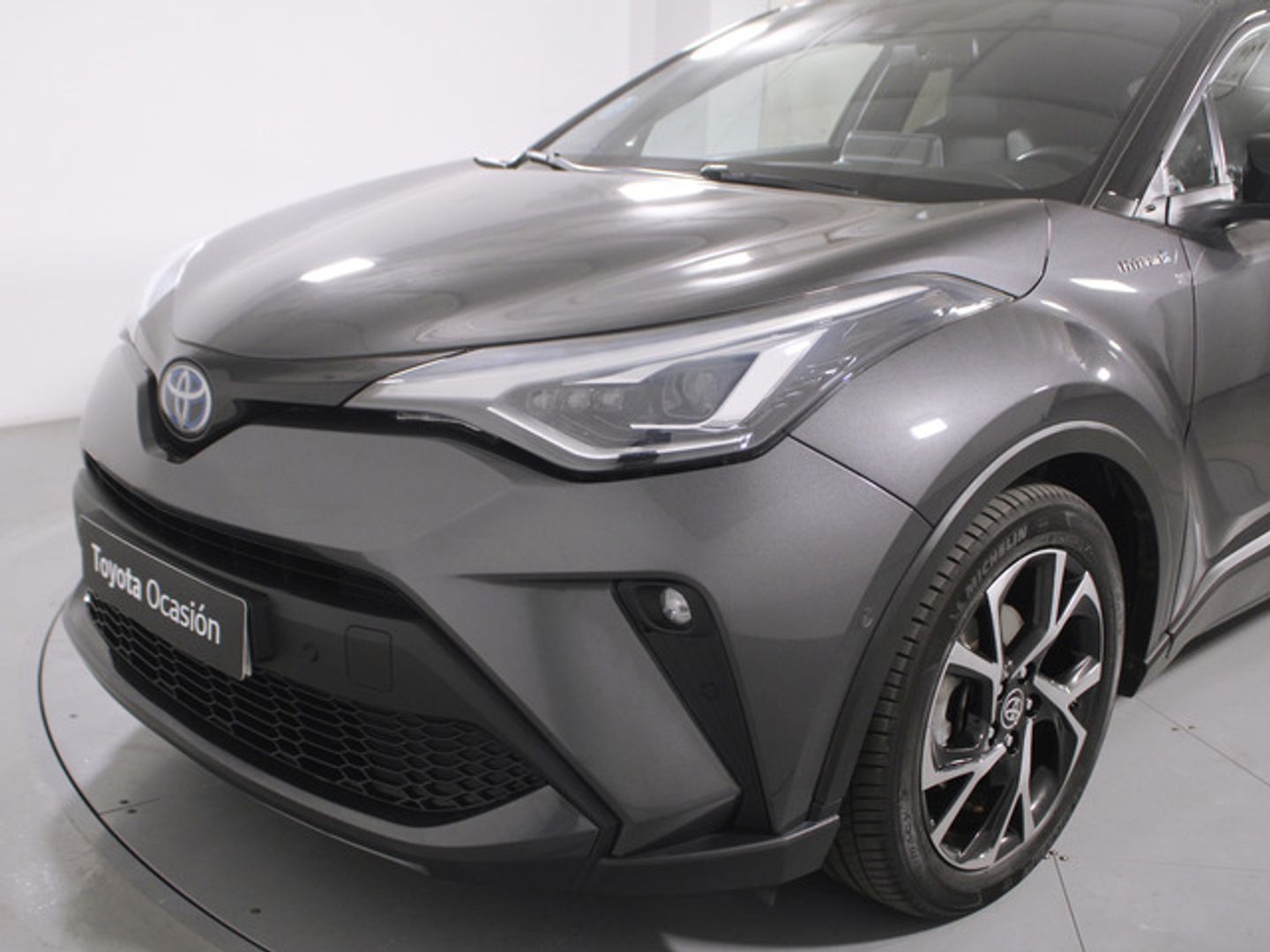 Toyota C-HR 180H