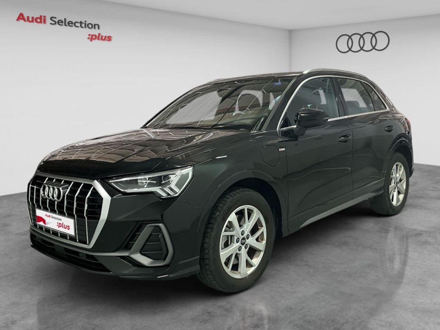 Audi Q3 TFSIe 45 TFSI e S line Negro SUV