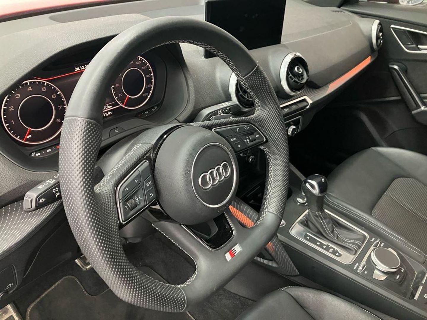 Audi Q2 35 TFSI Adrenalin