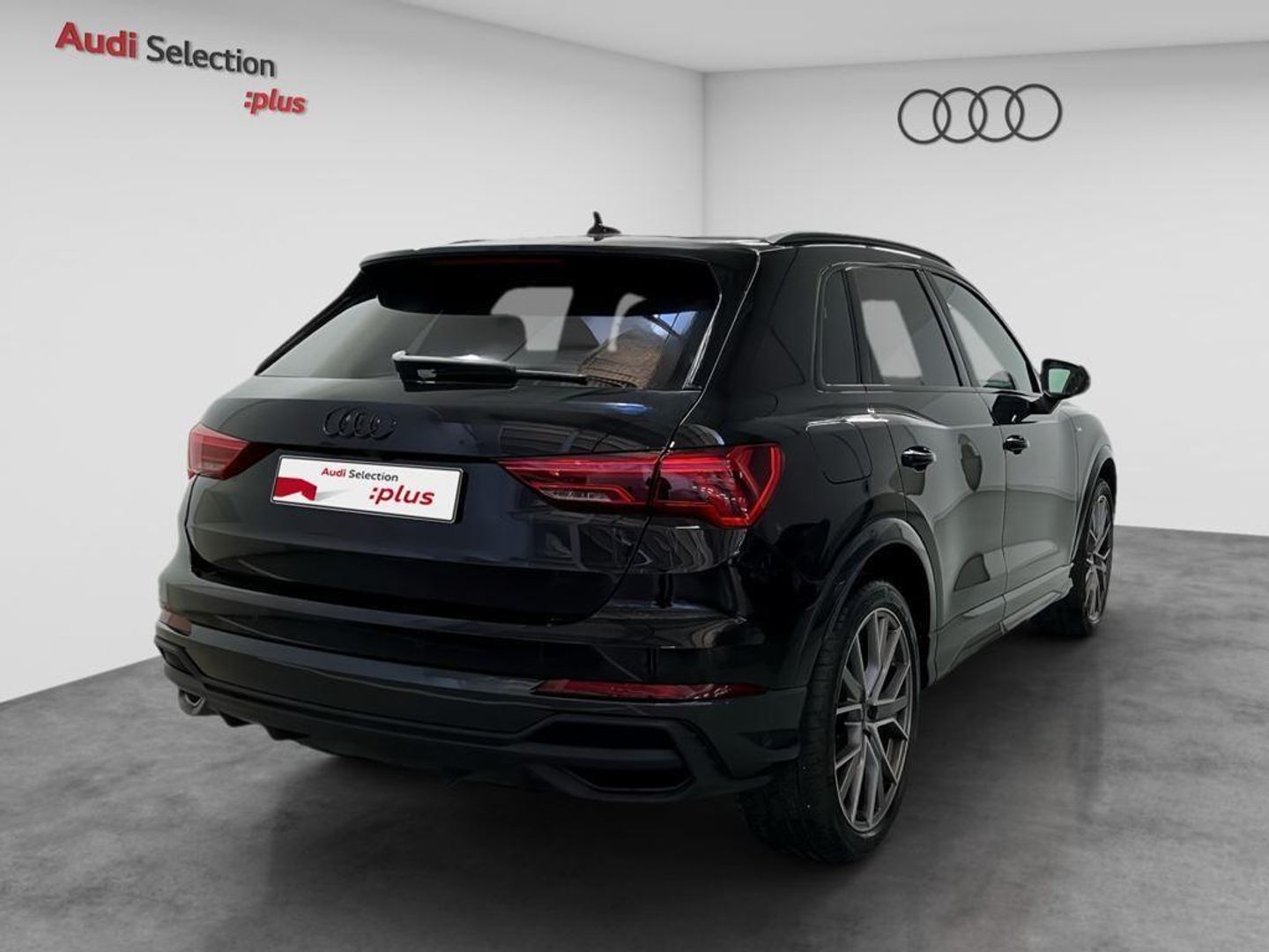 Audi Q3 35 TDI Black line