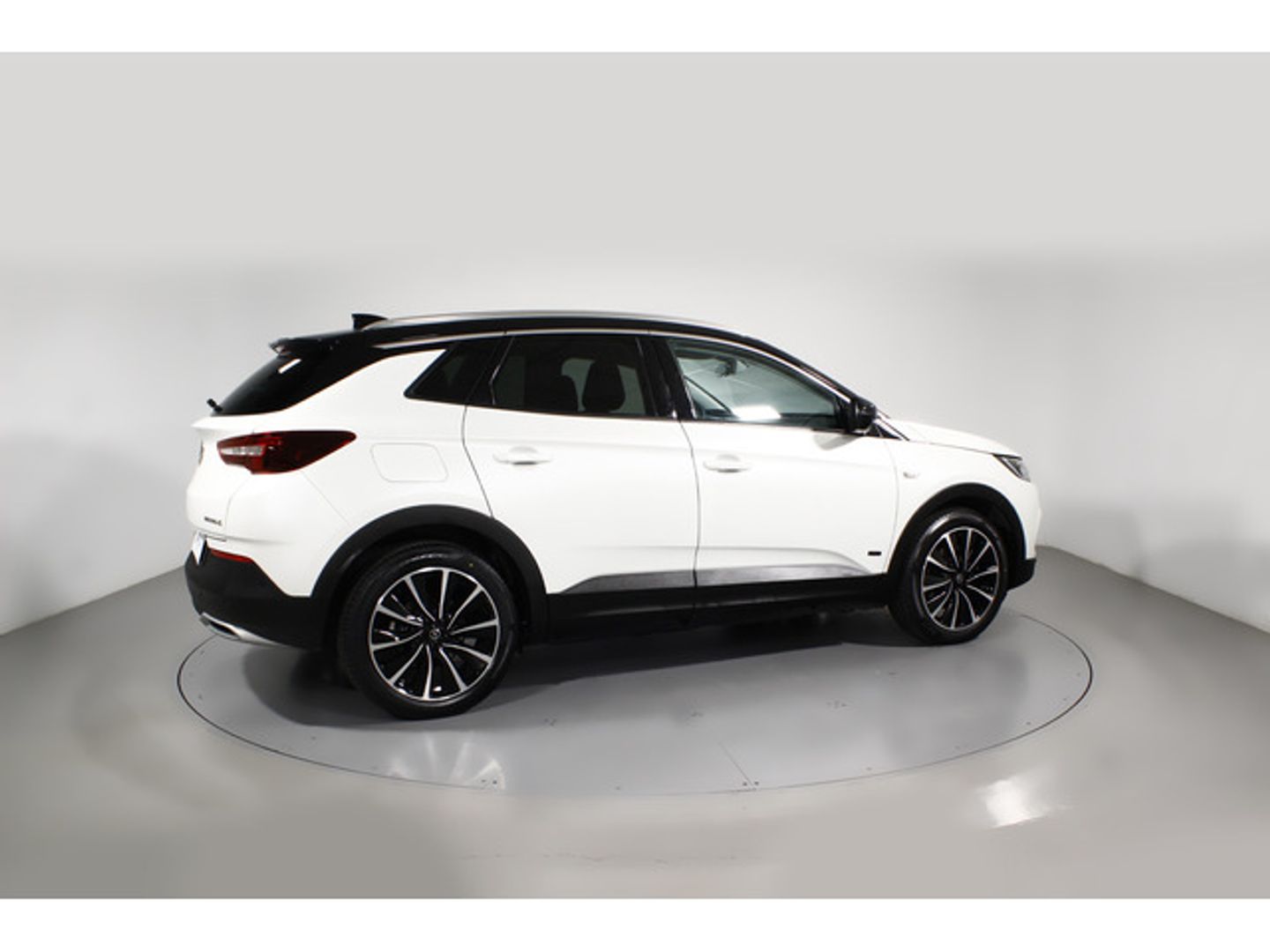 Opel Grandland X 1.6 Turbo PHEV