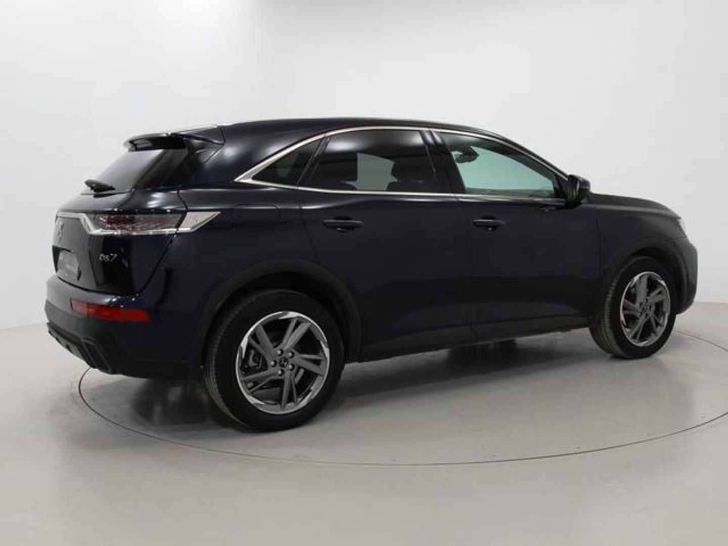 DS DS7 Crossback BlueHDi 130 DE Bastille + AT 96 kW (130 CV)