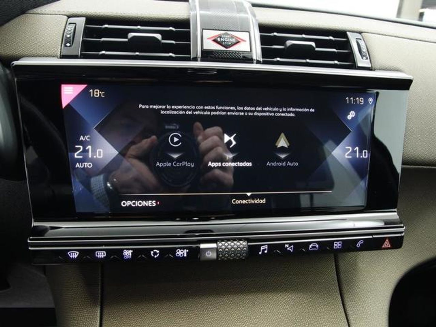 DS DS7 Crossback BlueHDi 130 DE Bastille + AT 96 kW (130 CV)