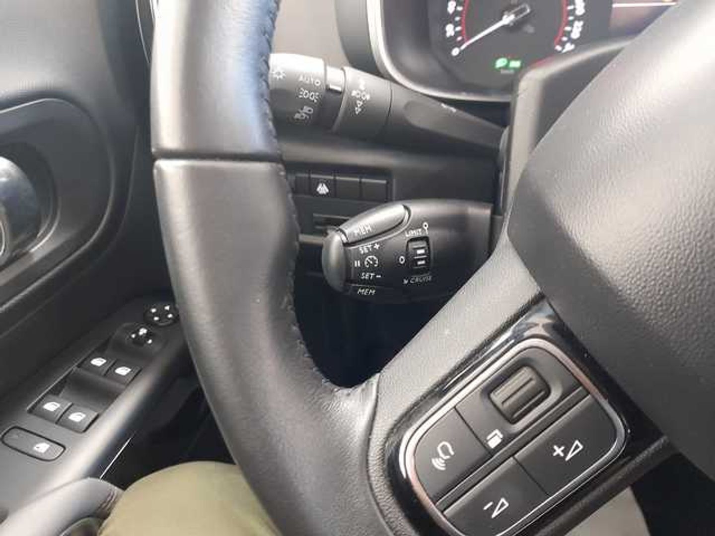 Citroen C5 Aircross PureTech 130 S&S Live Pack 96 kW (131 CV)