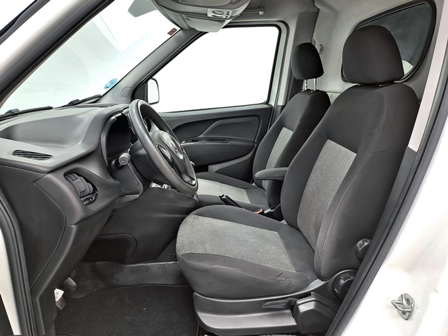 Fiat Dobló Cargo 1.3 Multijet SX
